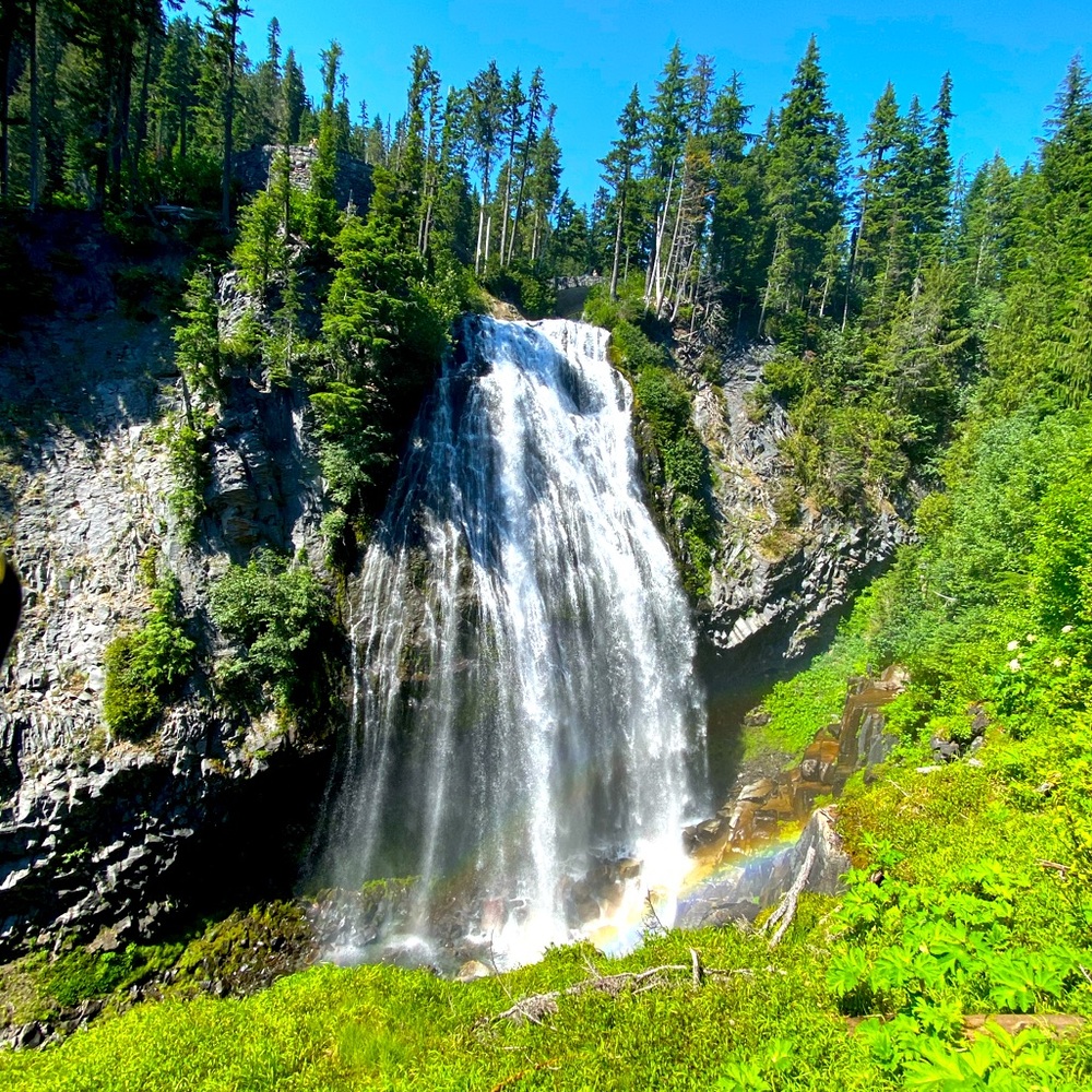 Meet your Posher, Saundra